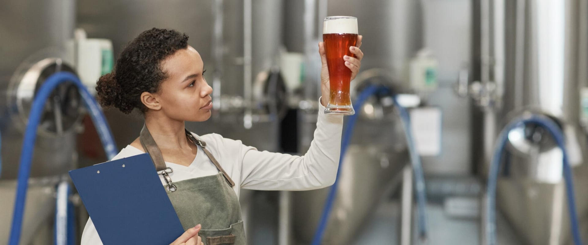 How Brewery Tours Support Local Economies and Small Businesses